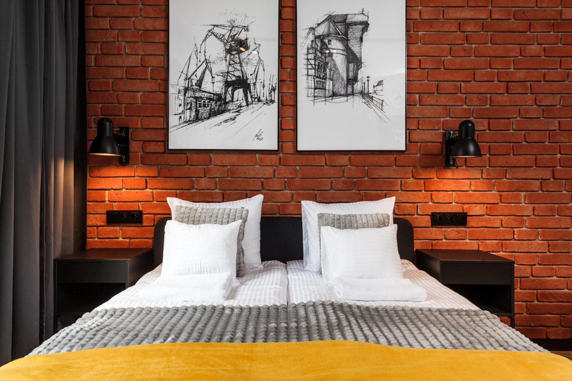 Mlode Miasto Doki Apartments By Happystay Гданск Екстериор снимка